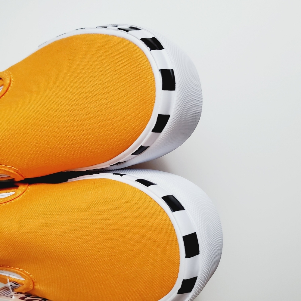 Vans  Slip on Sneakers - Picture 8 of 9